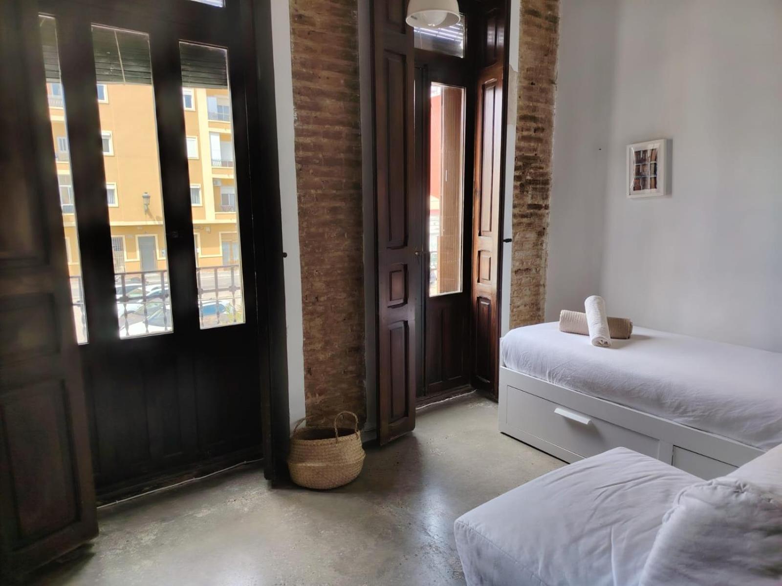Apartment Cozy Loft Style In El Cabanyal Valencia
